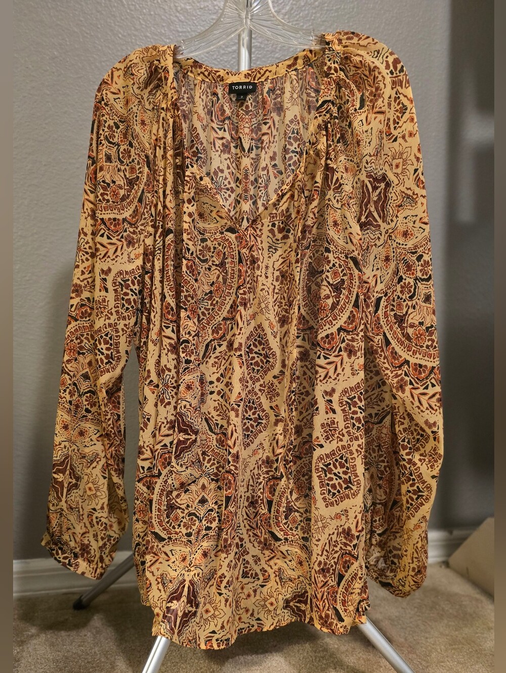 Torrid Size 3 Boho Paisley Floral Tie Neck Blouse Long Sleeve Sheer